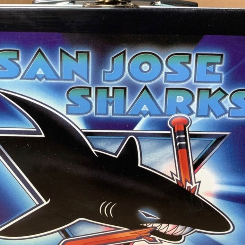 Vintage / Retro San Jose Sharks metal lunch box.